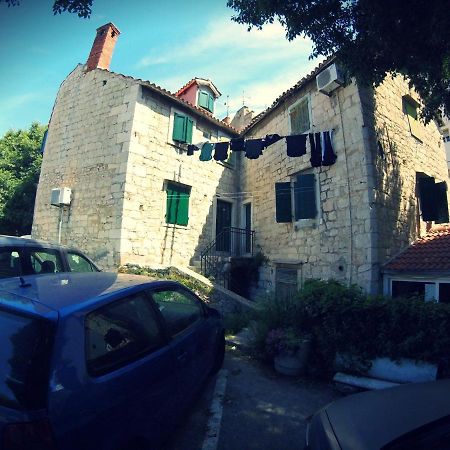 Hôtel Happy Sun à Split Extérieur photo