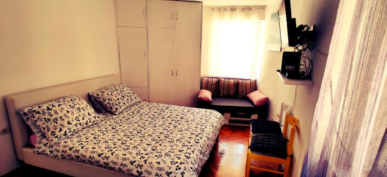 Hôtel Happy Sun à Split Extérieur photo