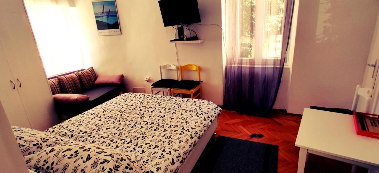 Hôtel Happy Sun à Split Extérieur photo